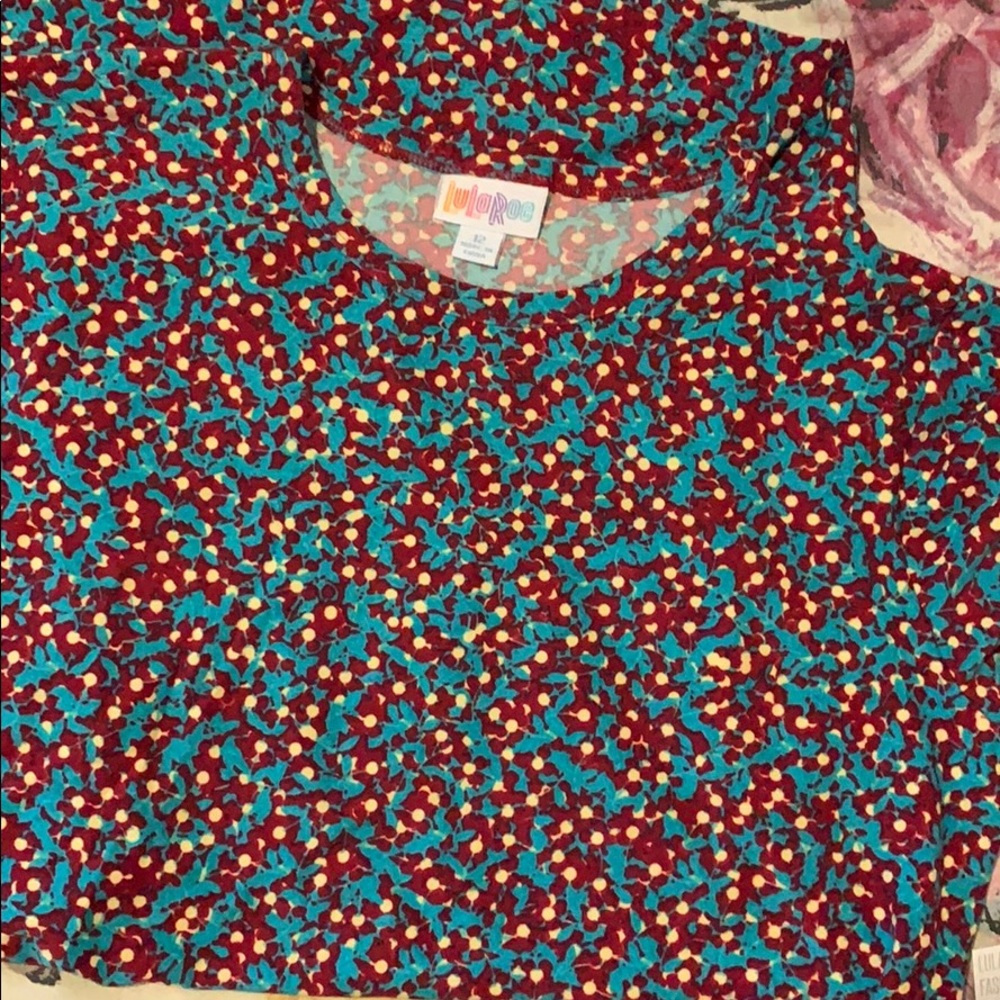 Girls LulaRoe Gracie shirt
